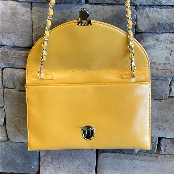 Mellow World | Mustard Yellow Chain Envelope Purse | Crossbody Bag | Etch Design - Picture 4 of 8